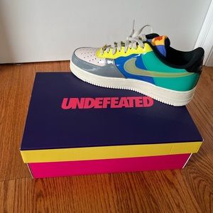 Nike Undefeated x Air Force Max Sneakers